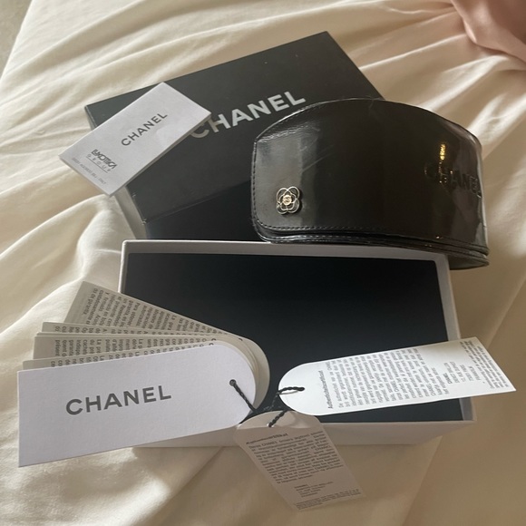 Chanel Sunglasses - Picture 5 of 5